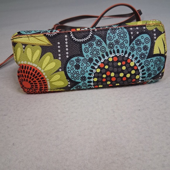 Vera Bradley Colorful Women's 8" X 6" X 3" Floral Crossbody Bag Adjustable - Picture 9 of 16
